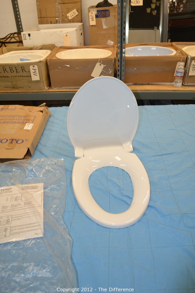 The Difference Auction Lamps, Lights, Displays, Bathroom Fixtures