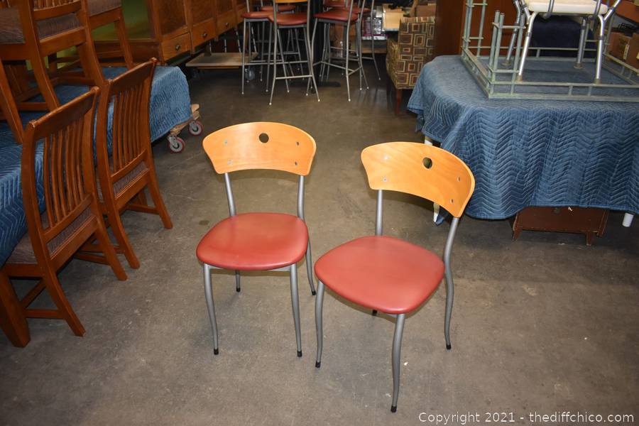 The Difference Auction Jan 2021 Chico Furniture, Art, Glassware and