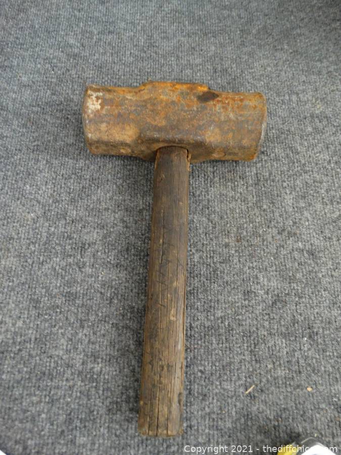 Storage Treasure Auction House (CLICK HERE TO OPEN AUCTION)