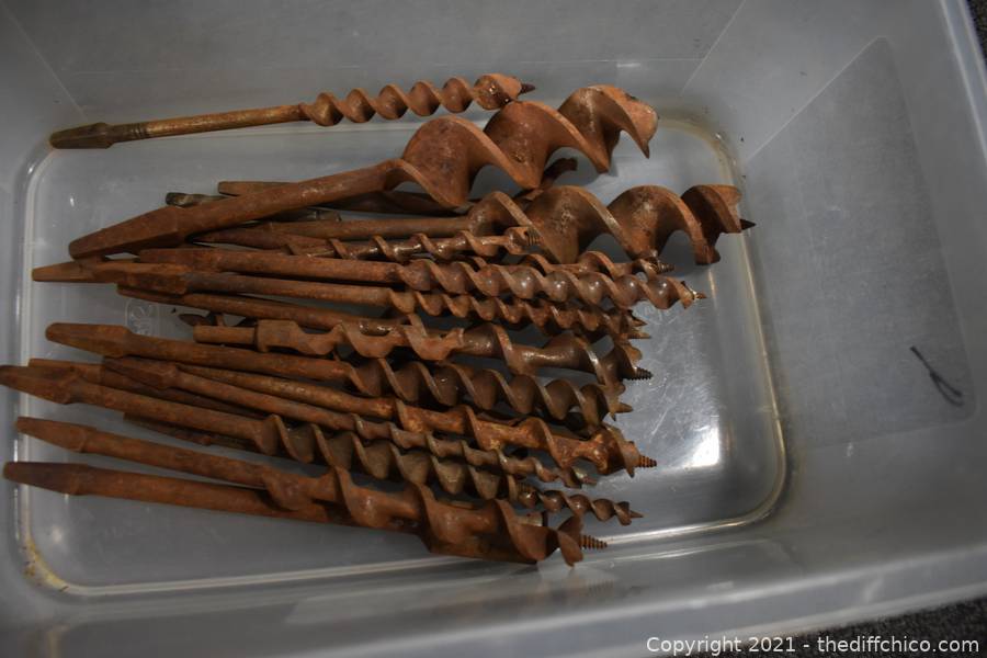 The Difference - Auction: May 2021 Tool, Yard Art and More Auction