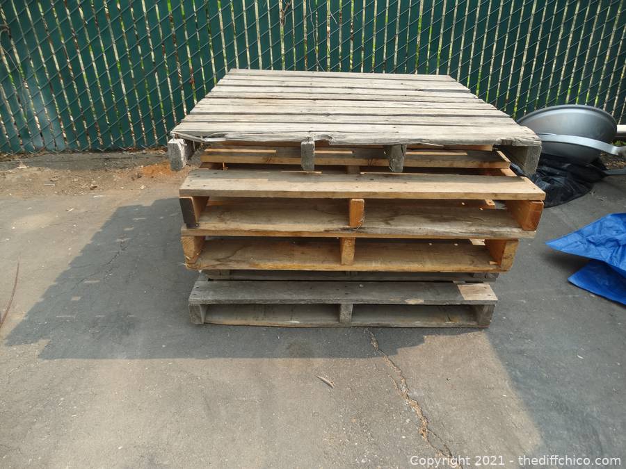 The Difference Auction Storage Treasure Auction House (CLICK HERE TO