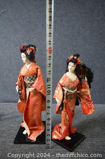 2 Oriental Girls