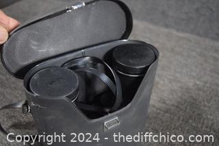 Binoculars plus Case