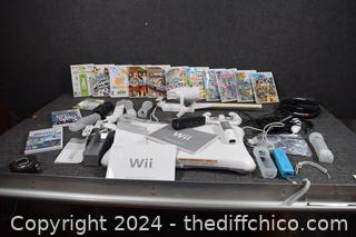 WII Lot - Balance Borad, Games and Much More plus tote
