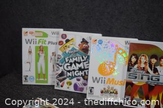 WII Lot - Balance Borad, Games and Much More plus tote
