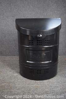 Looks New Mail Box - 11 1/2 in x 5 in x 14 3/4 in