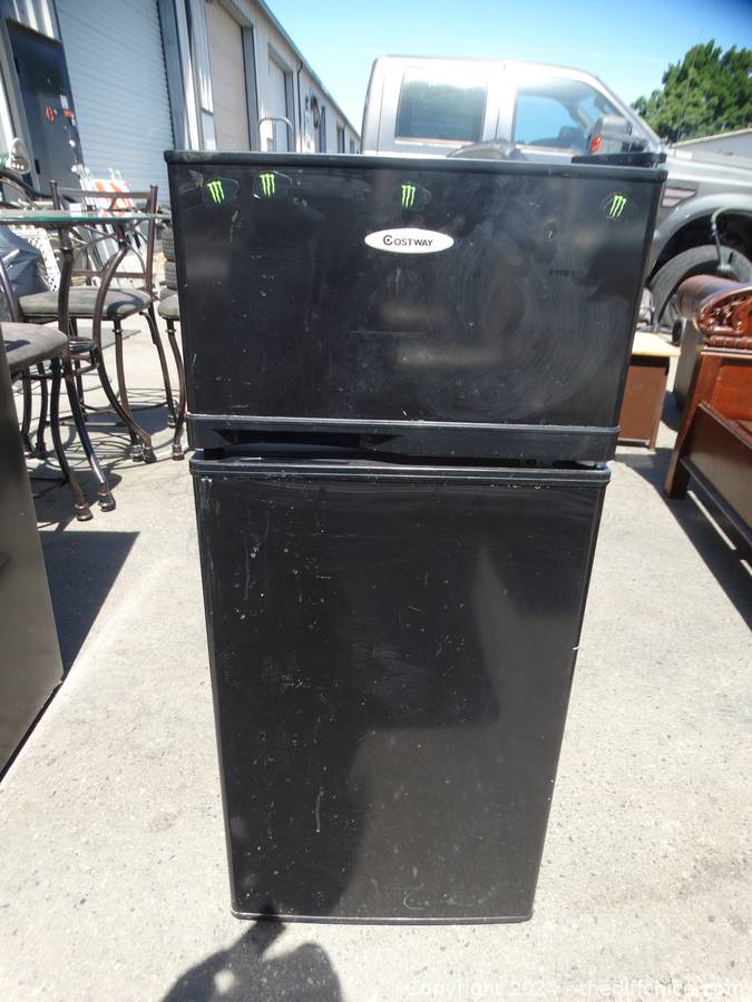 The Difference - Auction: Storage Treasure Auction House (CLICK HERE TO ...
