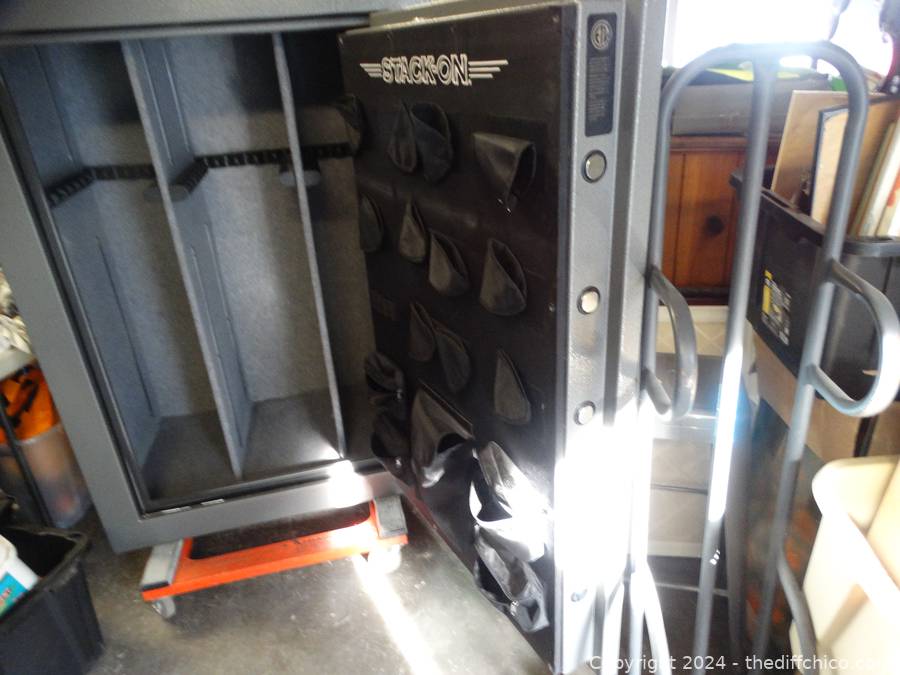 The Difference Auction Storage Treasure Auction House (CLICK HERE TO