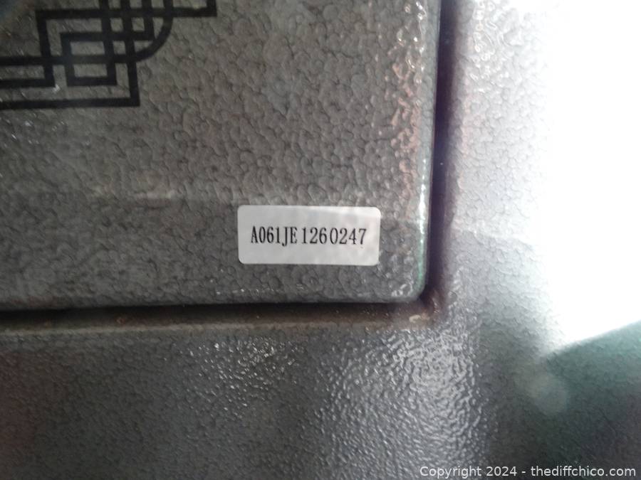 The Difference Auction Storage Treasure Auction House (CLICK HERE TO