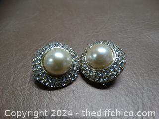 Faux Pearl Earrings 