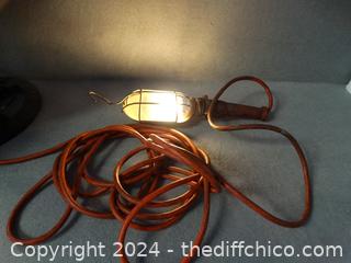 25 FT Ext Cord With Work light 