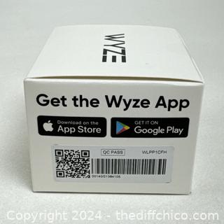 NEW WYZE Smart Plug WLPP1CFH 2 Pack Works with Alexa IFTTT and Google