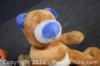 Lot of Stuff Animals