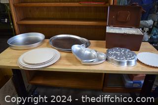 Wilton Baking Pans and Accessories 
