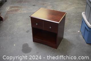 Night Stand - 20 1/2 in x 15 3/4 in x 22 in