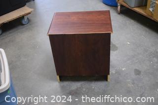 Night Stand - 20 1/2 in x 15 3/4 in x 22 in