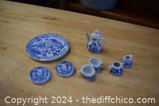 Lot of Blue Miniatures Dishes