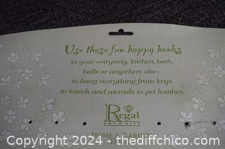  Regal Art and Gift New Shoe Wall Hanging Rack