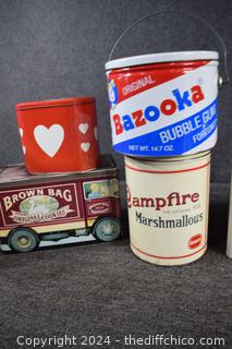 12 Advertisement Tins