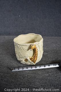 Giraffe Pot