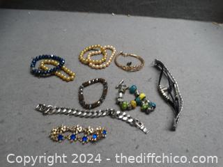Jewelry 