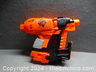 Nerf Gun 