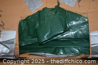 Box of Green Bags - 19in x 19in