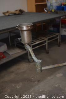Working 49in tall Pole Lamp