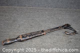 Vintage #515 Green Nail Puller