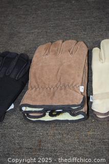4 Pair of Gloves-size M, L and XL