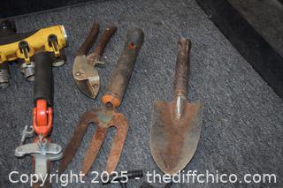 Garden Tool Lot