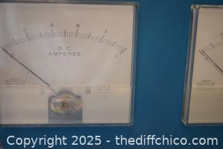DC Power Supply Unit - powers up-20 1/2 in x 10in x 10 1/2in