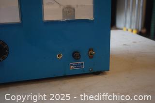 DC Power Supply Unit - powers up-20 1/2 in x 10in x 10 1/2in