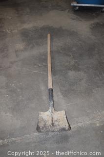60in Shovel
