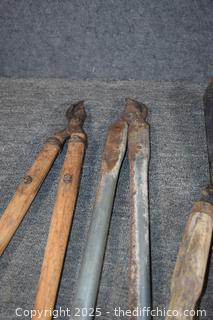 4 Garden Tools