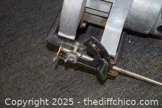 Working 7in Craftsman Electric Hand Saw