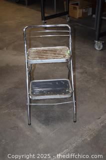 Folding Step Ladder
