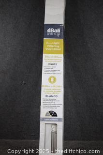 NIB Vinyl Blinds - 35in x 64in