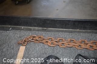 Straps and Chain