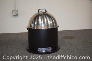 Smith and Wesson 22mag Portable Pellet Grill-looks new