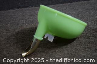 Vintage Jadeite Juicer w/juice spout