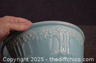 Vintage Mixing Bowl-Homer Laughlin??