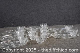 6 Glass Grape Snack Sets plus 7 extra glasses