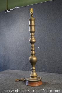 Brass 33in Tall Lamp-needs cord