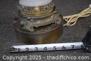 Vintage Working Etched Glass Lamp
