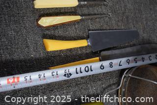 Mixed Lot of Bakelite and More Kitchen Tools
