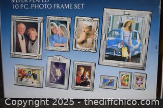 NIB Silver Plate Frame Set