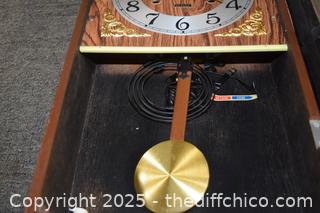 Clock Untested - 11 1/2in x 24 1/2in x 6in