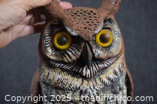 Plastic Garden Owl-16in tall