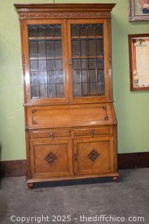 Vintage Oak Hutch/Secretary-52in x 20in x 94in - more info below